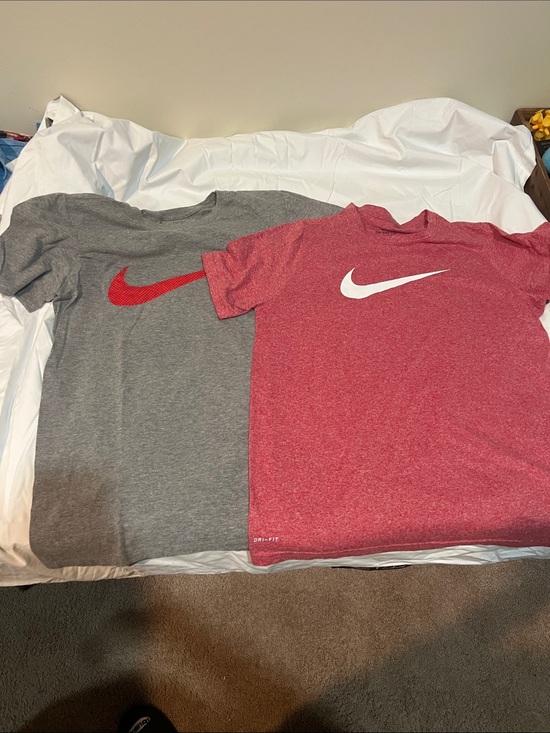 Nike Other - Nike Kids Short-Sleeve Tee Set in Gray & Red (Young 1 XL, 1 S)